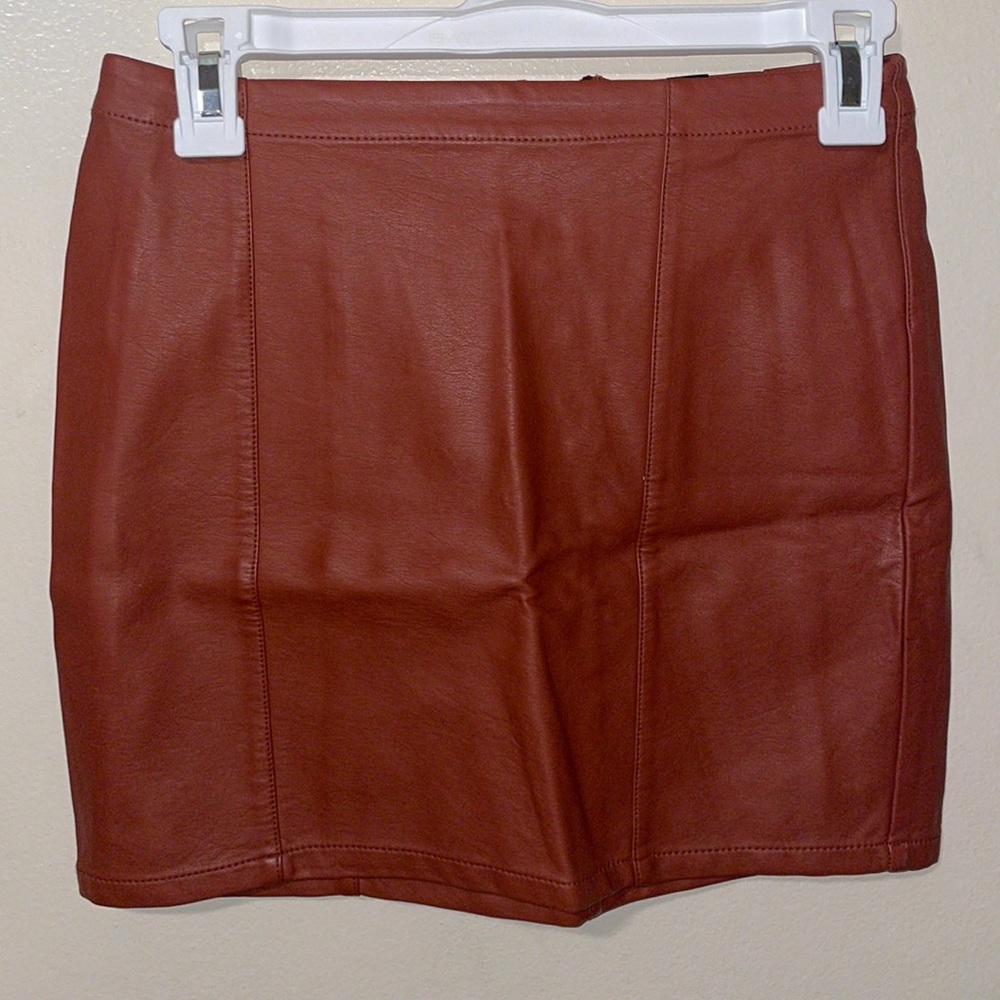 Leather skirt